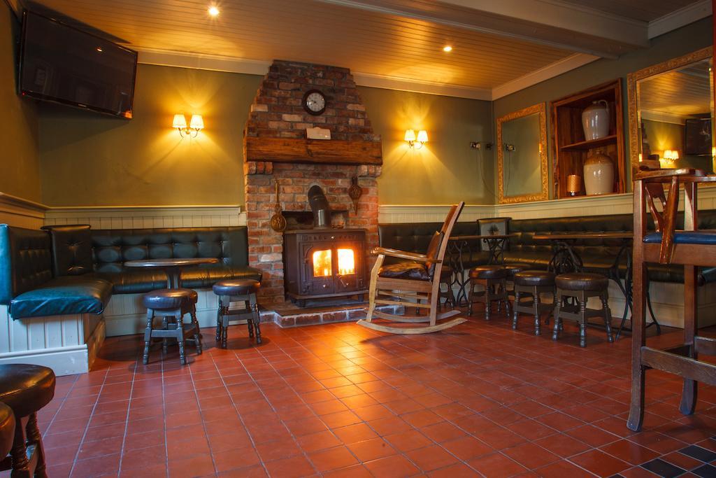 Hotel Giltraps Townhouse & Glamping Kinnitty Esterno foto