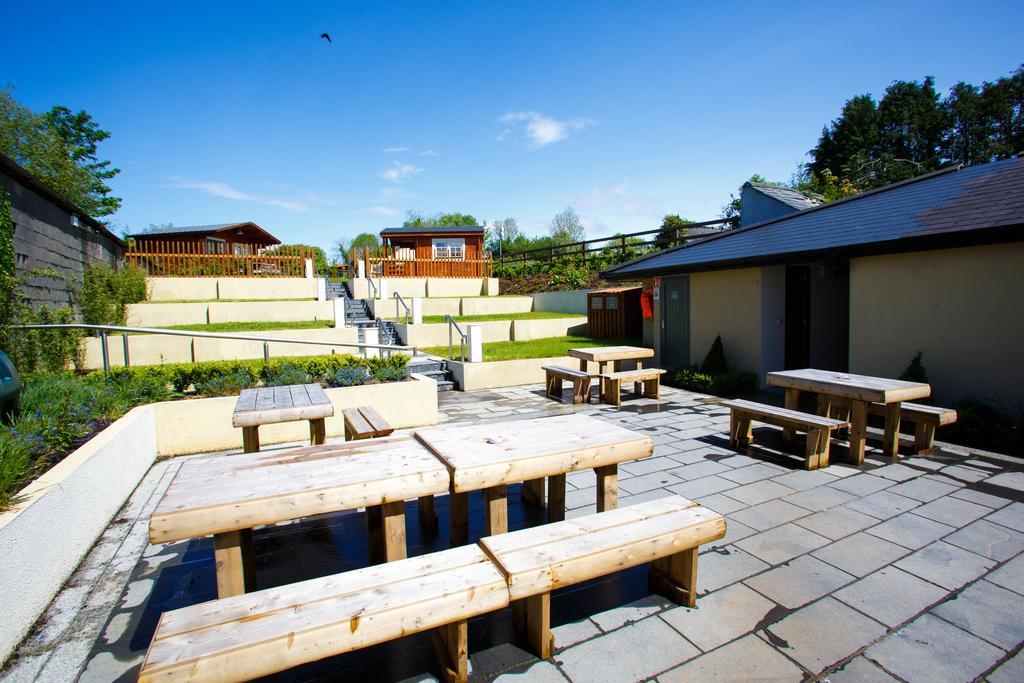 Hotel Giltraps Townhouse & Glamping Kinnitty Esterno foto