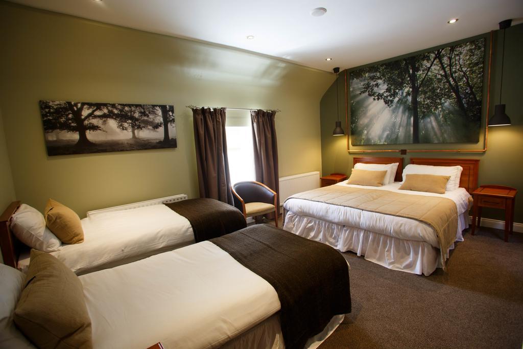 Hotel Giltraps Townhouse & Glamping Kinnitty Esterno foto